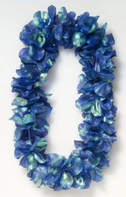 Forum Novelties Deluxe Pearlized Lei - Blue